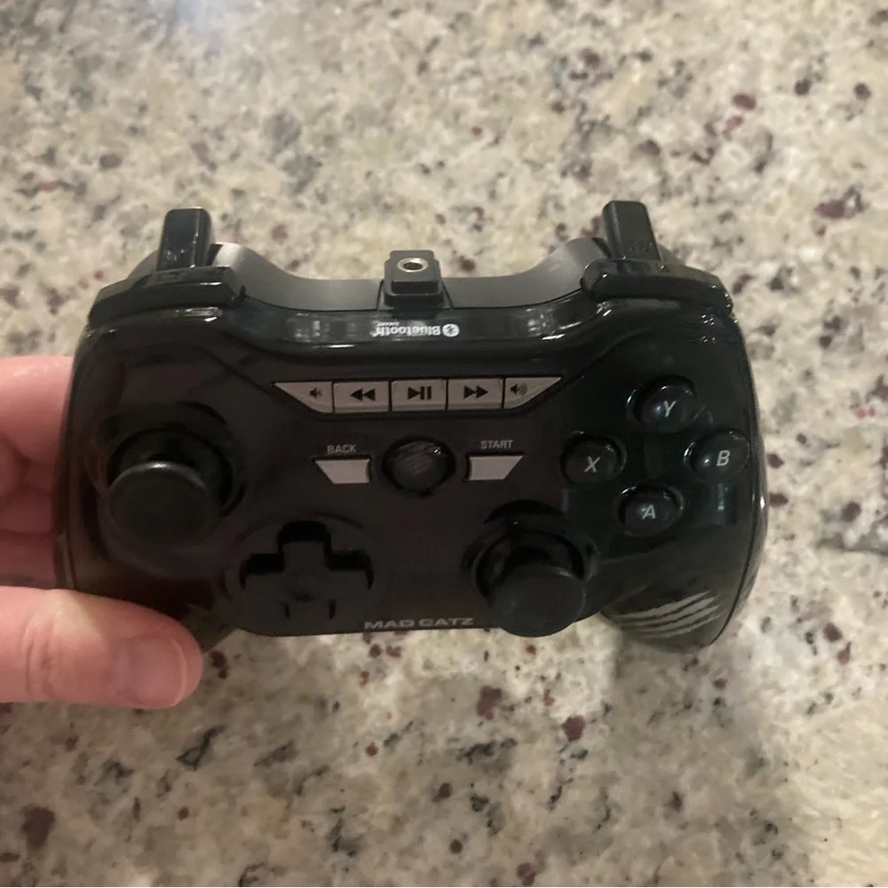 Mad Catz C.T.R.I.R. Bluetooth wireless controller **No Cords** Android Only